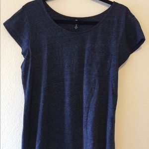 GAP Navy Blue Tee XL